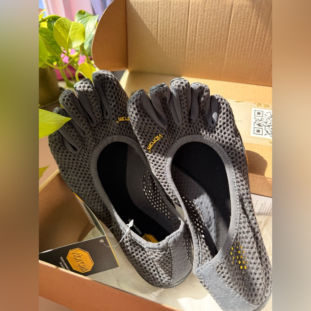 Vibram FiveFingers VI-B Eco Charcoal/Black Flats